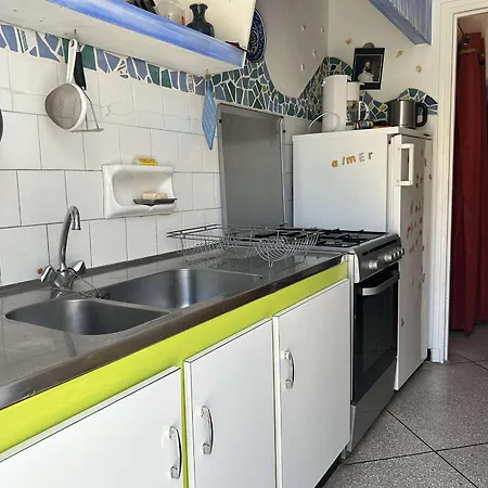 Maison Familiale Pres De La - 7 Couchages, Terrasse Et Jardin, Draps Et Menage Inclus - Fr-1-229d-135 Fleury (Aude)